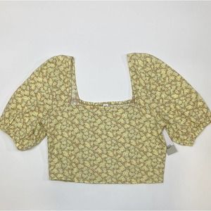 BP Green floral ruffle crop top